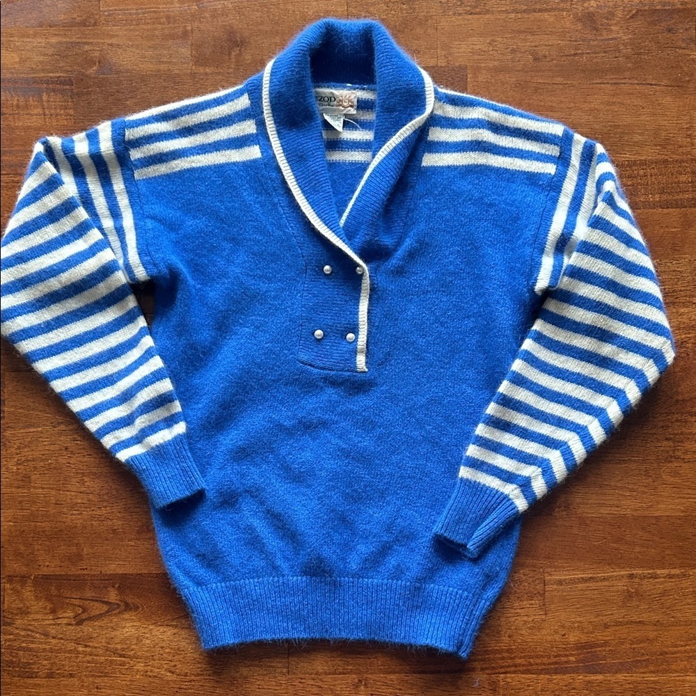 Izod Club Vintage Preppy Pullover Blue Striped Shawl Collar Sweater. Size small